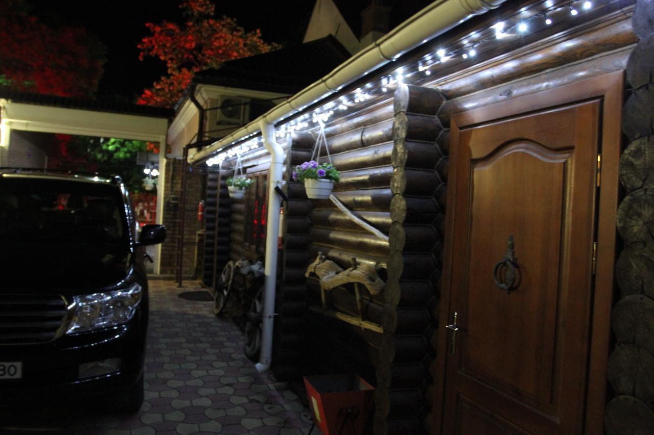 Hotel Style Bessarabia Kilija Kültér fotó